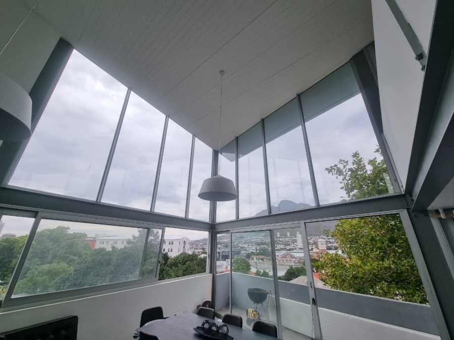 To Let 2 Bedroom Property for Rent in Tamboerskloof Western Cape